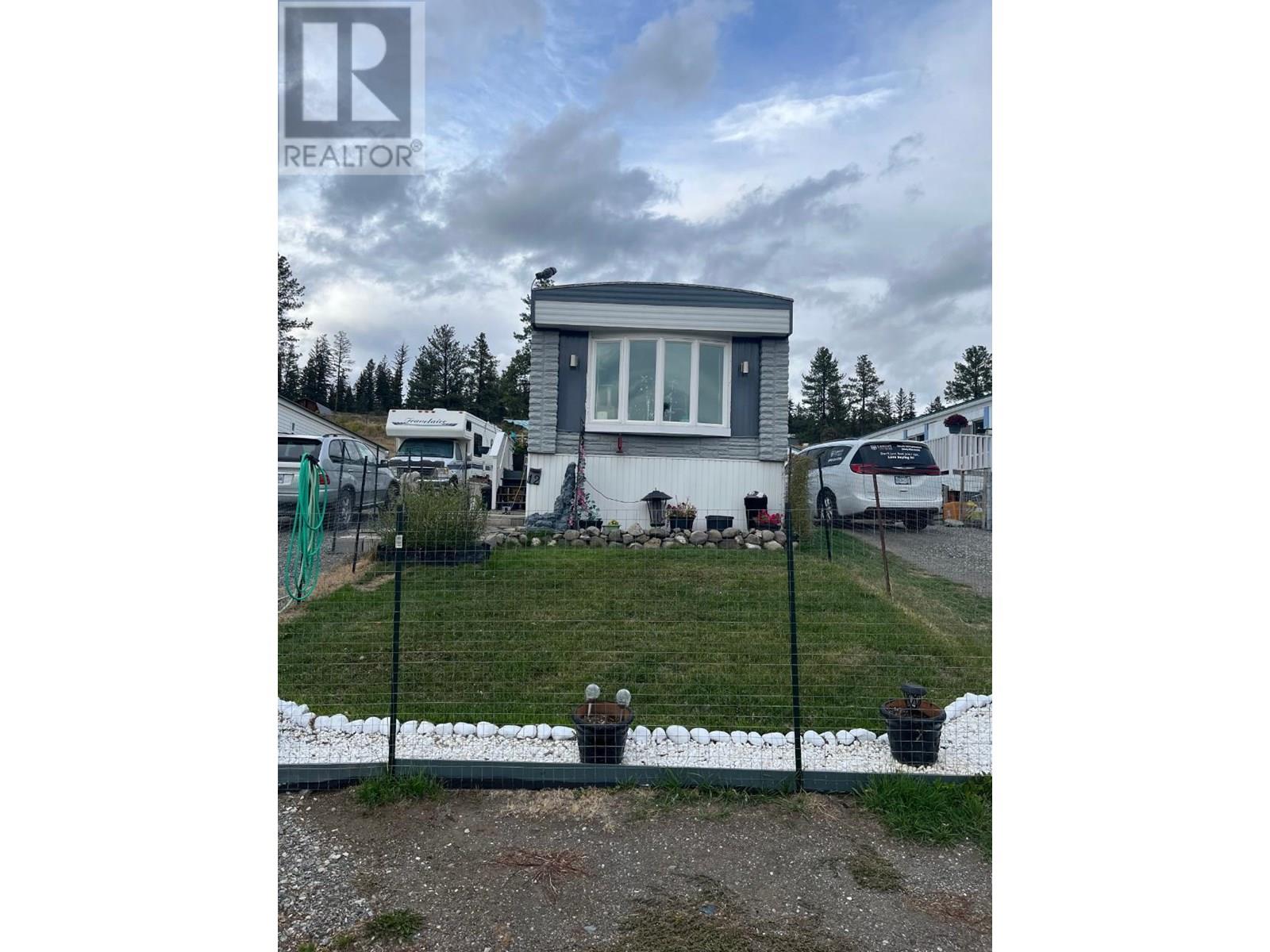 1620 Cariboo Highway Unit# 12, Clinton, British Columbia