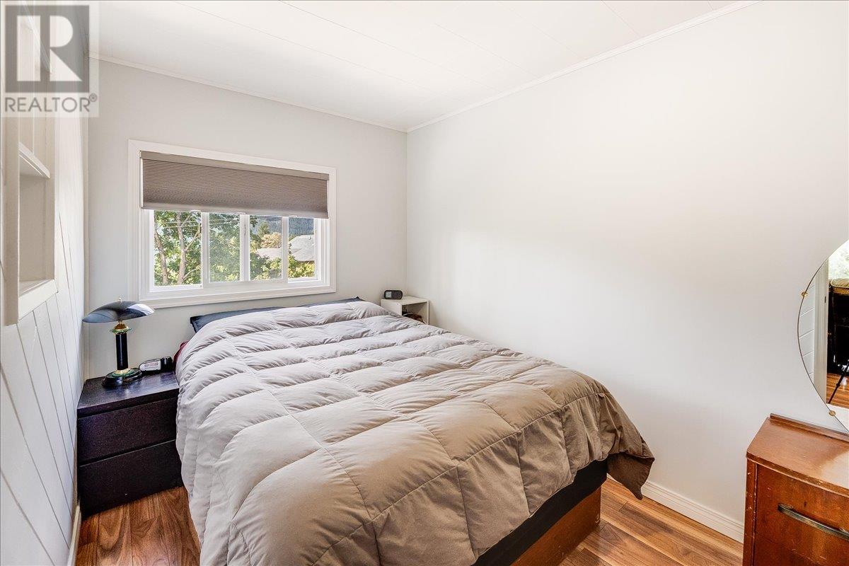 920 Latimer Street, Nelson, British Columbia  V1L 4V8 - Photo 13 - 10351738