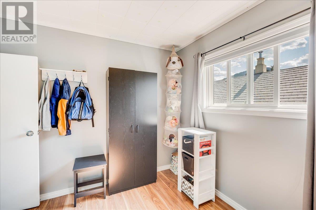 920 Latimer Street, Nelson, British Columbia  V1L 4V8 - Photo 17 - 10351738