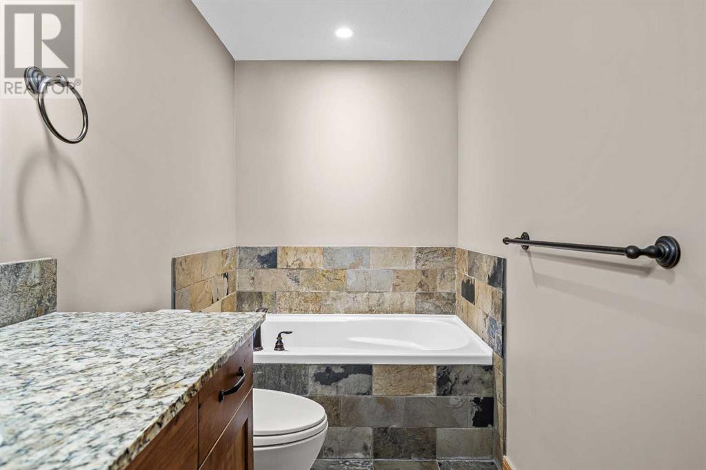 2206, 101b Stewart Creek Landing, Canmore, Alberta  T1W 0E3 - Photo 33 - A2224375