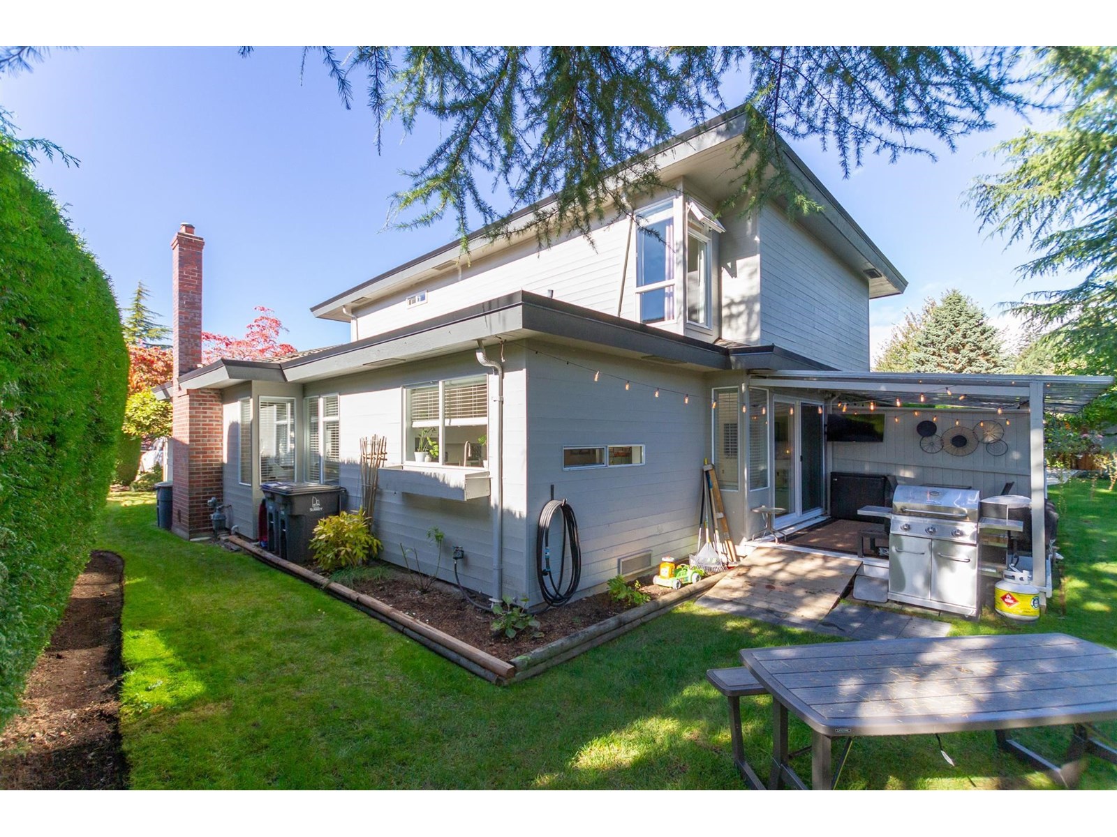 1 14251 18a Avenue, Surrey, British Columbia  V4A 7N8 - Photo 1 - R3014621
