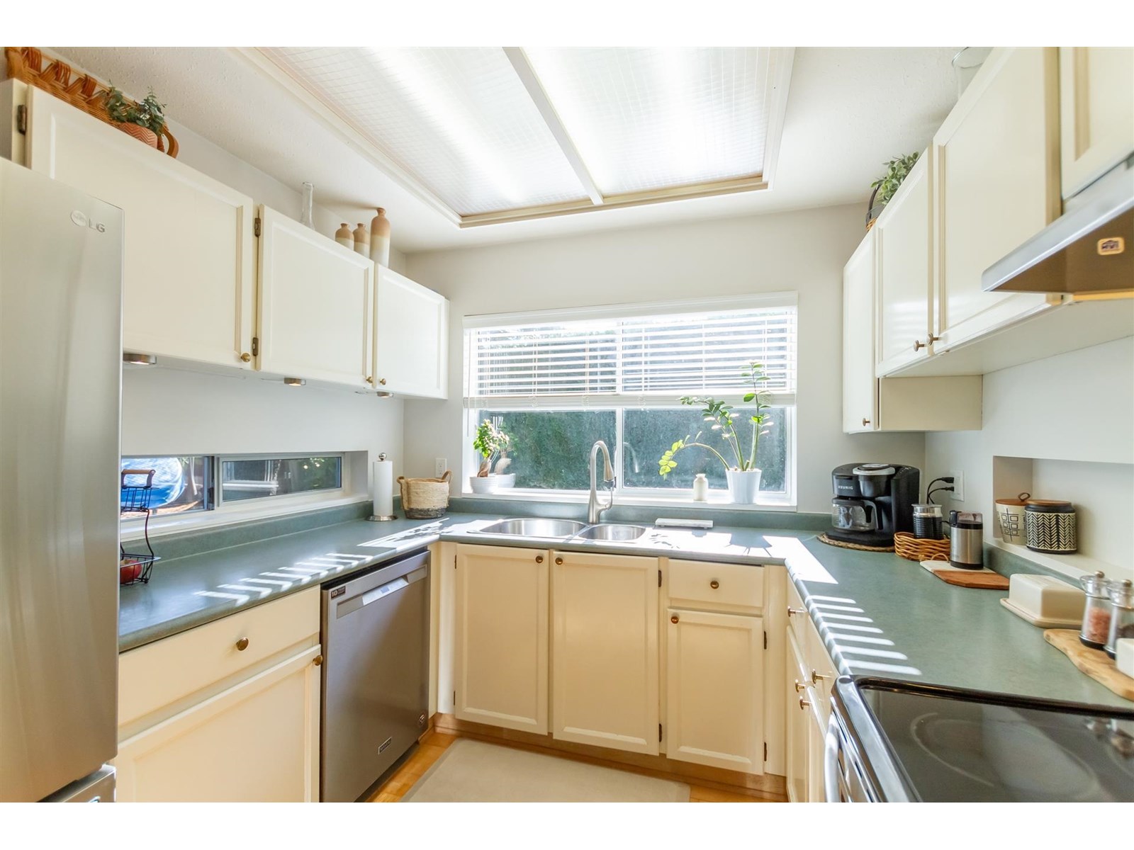 1 14251 18a Avenue, Surrey, British Columbia  V4A 7N8 - Photo 9 - R3014621