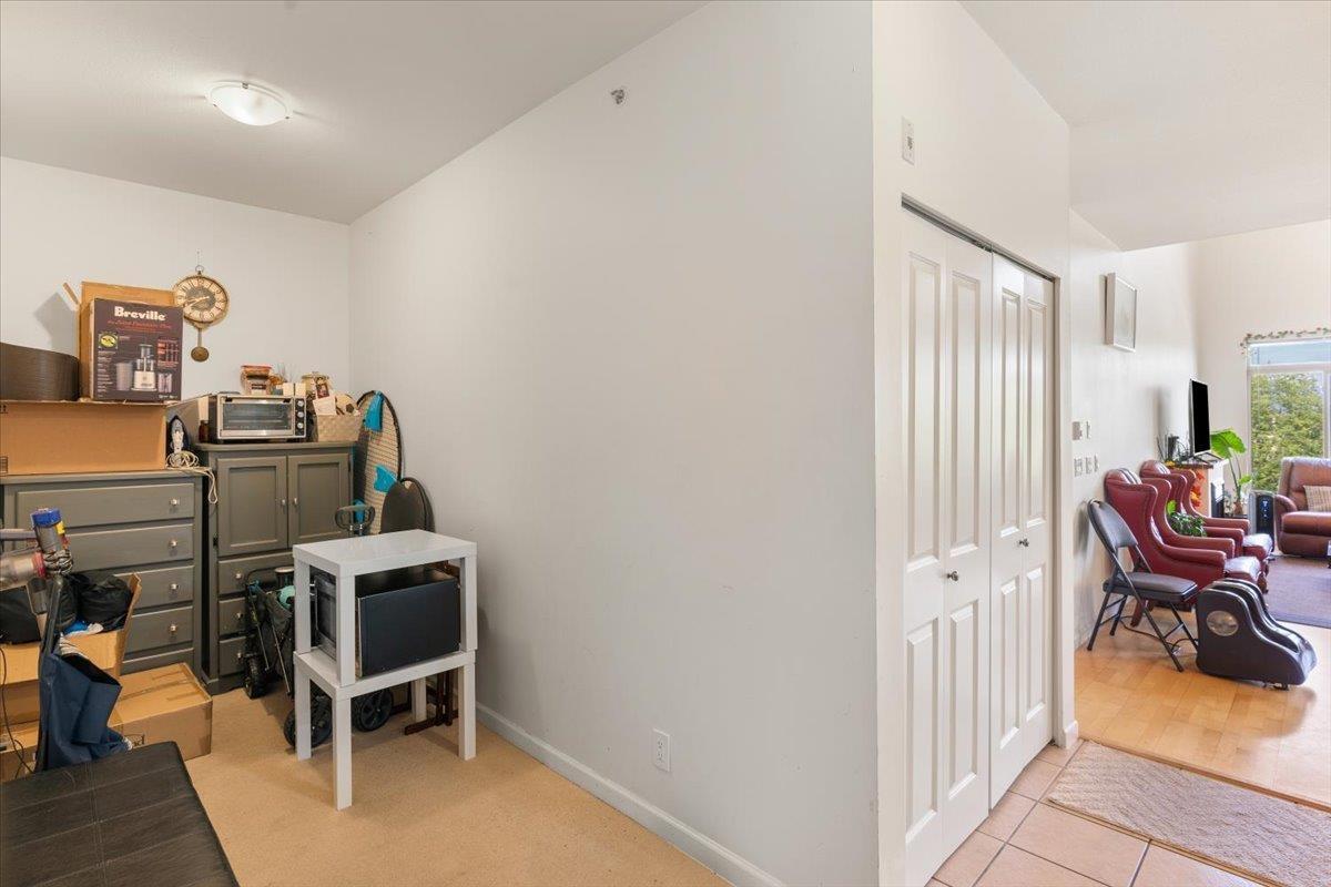 415 10180 153 Street, Surrey, British Columbia  V3R 0B5 - Photo 9 - R3014616