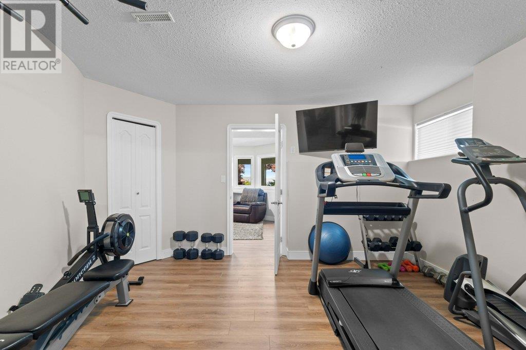 2361 4a Avenue Se, Salmon Arm, British Columbia  V1E 1K6 - Photo 55 - 10350861