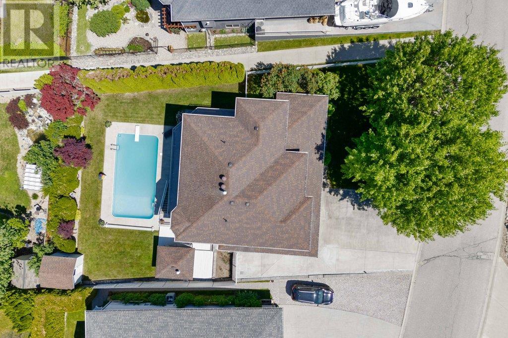 2361 4a Avenue Se, Salmon Arm, British Columbia  V1E 1K6 - Photo 69 - 10350861