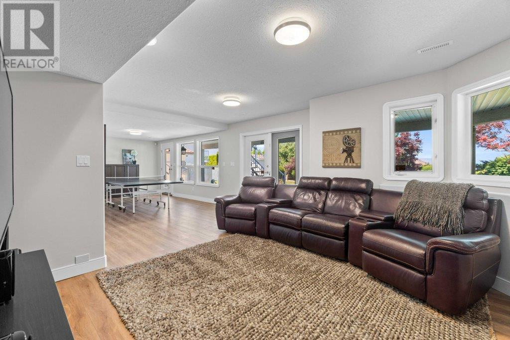2361 4a Avenue Se, Salmon Arm, British Columbia  V1E 1K6 - Photo 59 - 10350861