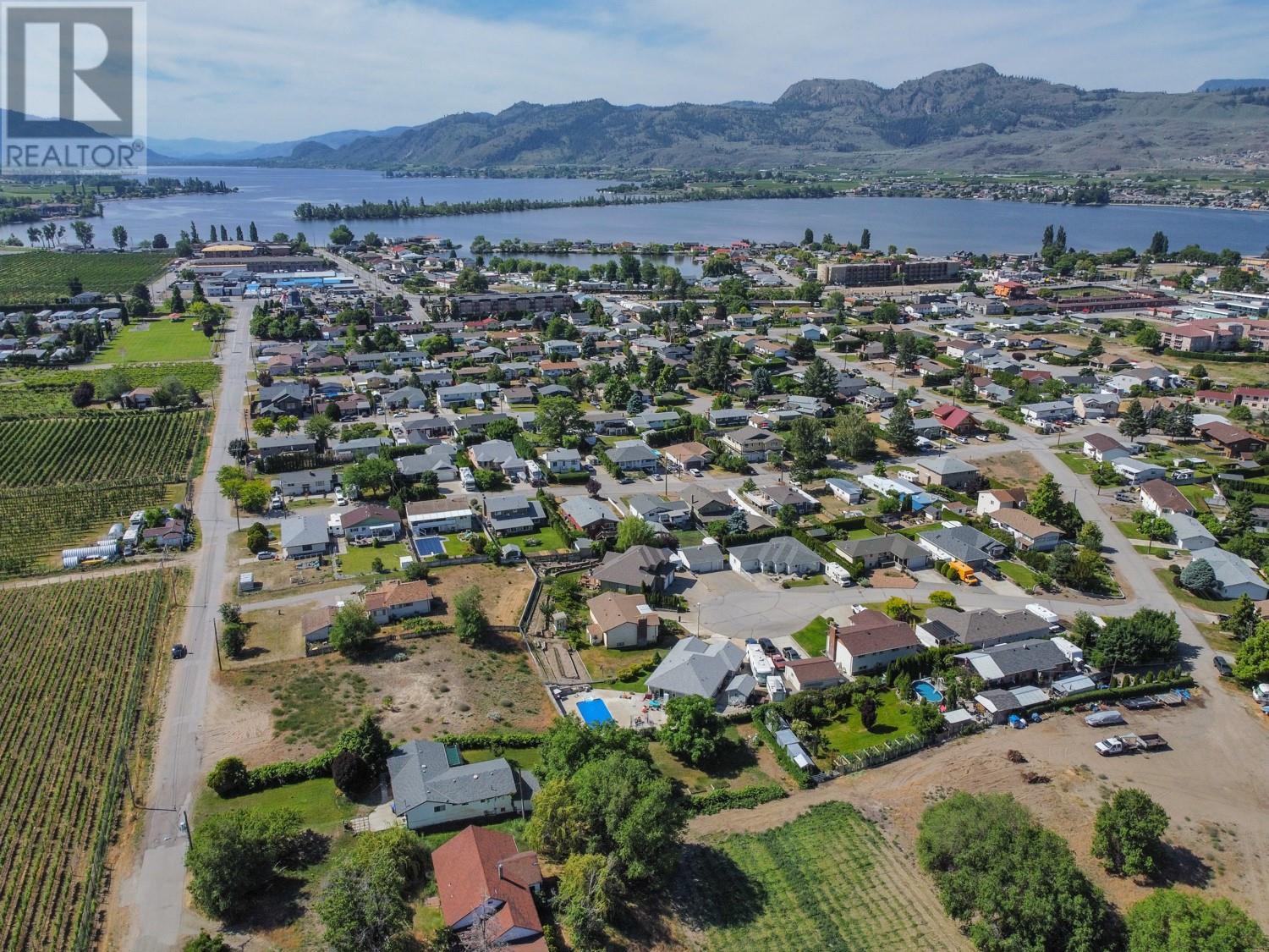 7010/7012 Tamarack Drive, Osoyoos, British Columbia  V0H 1V3 - Photo 24 - 10351370