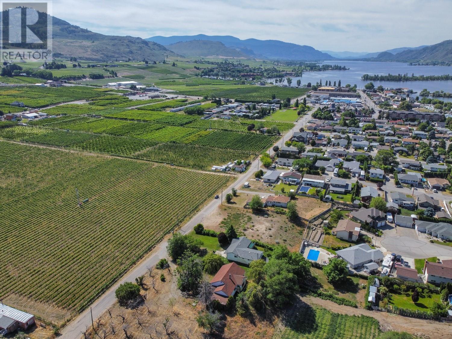 7010/7012 Tamarack Drive, Osoyoos, British Columbia  V0H 1V3 - Photo 25 - 10351370