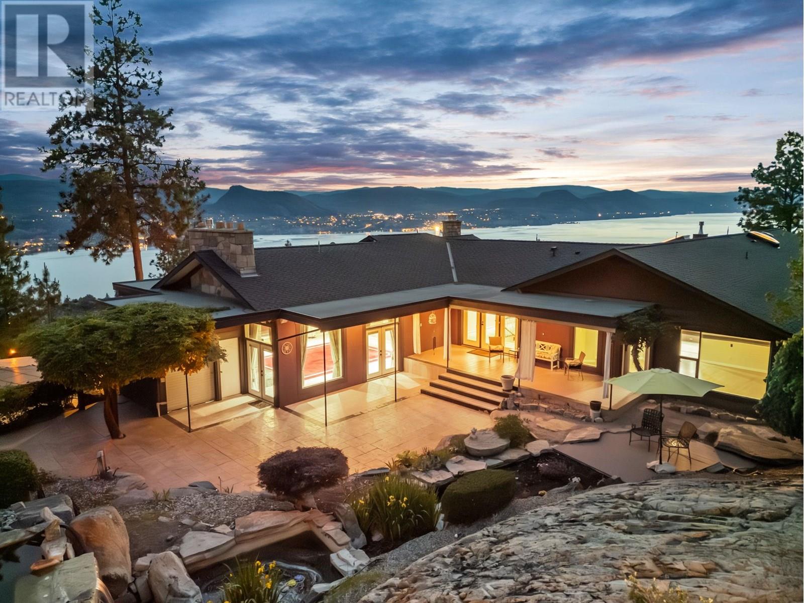 2615 Workman Place, Naramata, British Columbia  V0H 1N1 - Photo 3 - 10351614