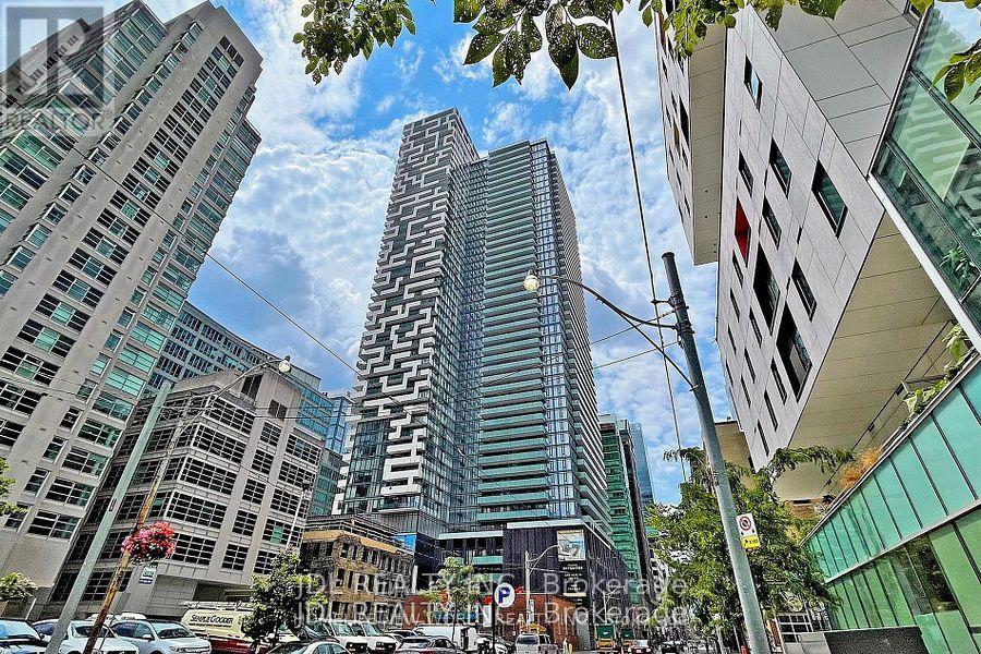 408 - 25 RICHMOND STREET E, Toronto, Ontario