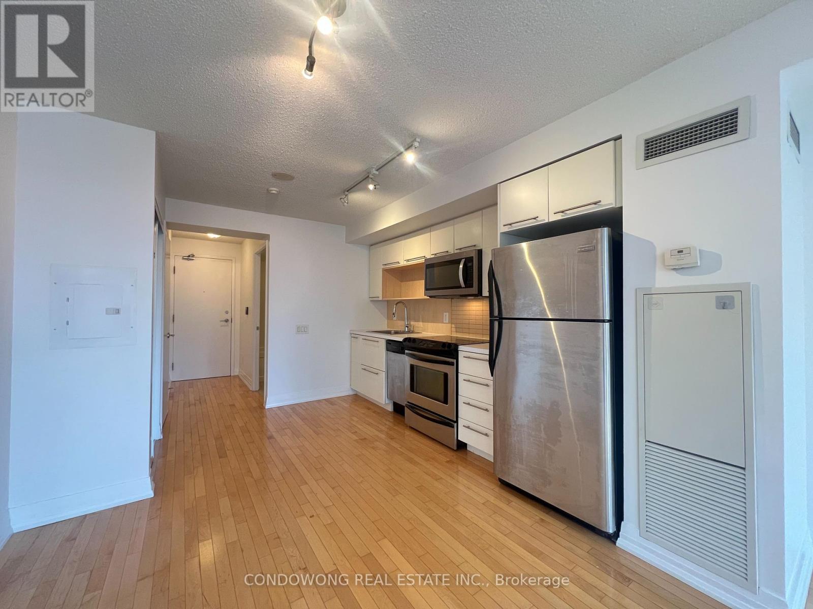 1709 - 25 Carlton Street, Toronto, Ontario  M5B 1L4 - Photo 5 - C12214352