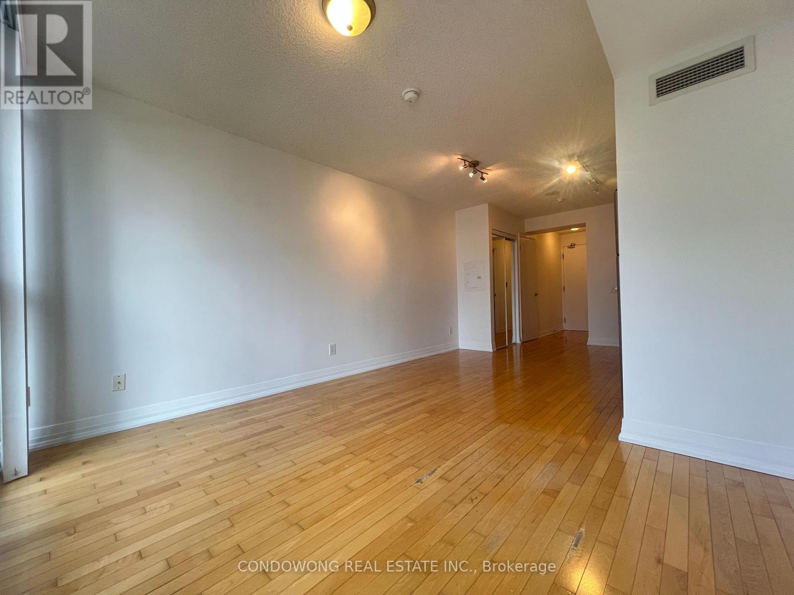 1709 - 25 Carlton Street, Toronto, Ontario  M5B 1L4 - Photo 7 - C12214352