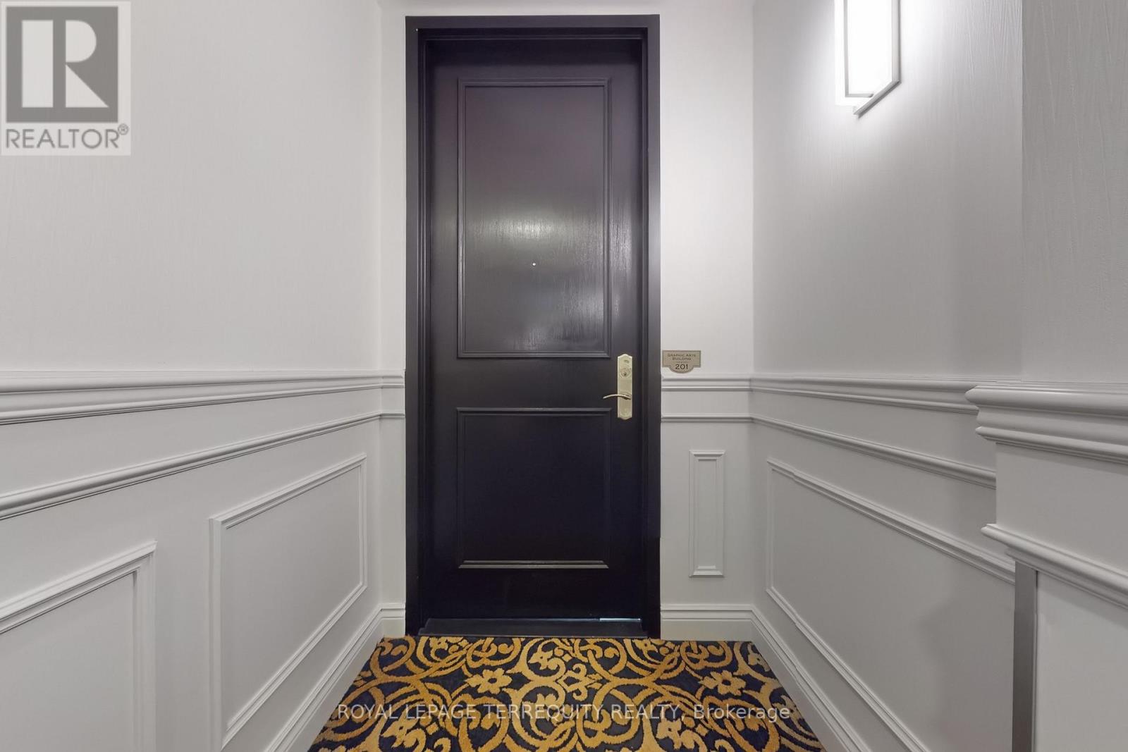201 - 73 Richmond Street W, Toronto (Bay Street Corridor), Ontario  M5H 4E8 - Photo 19 - C12214355