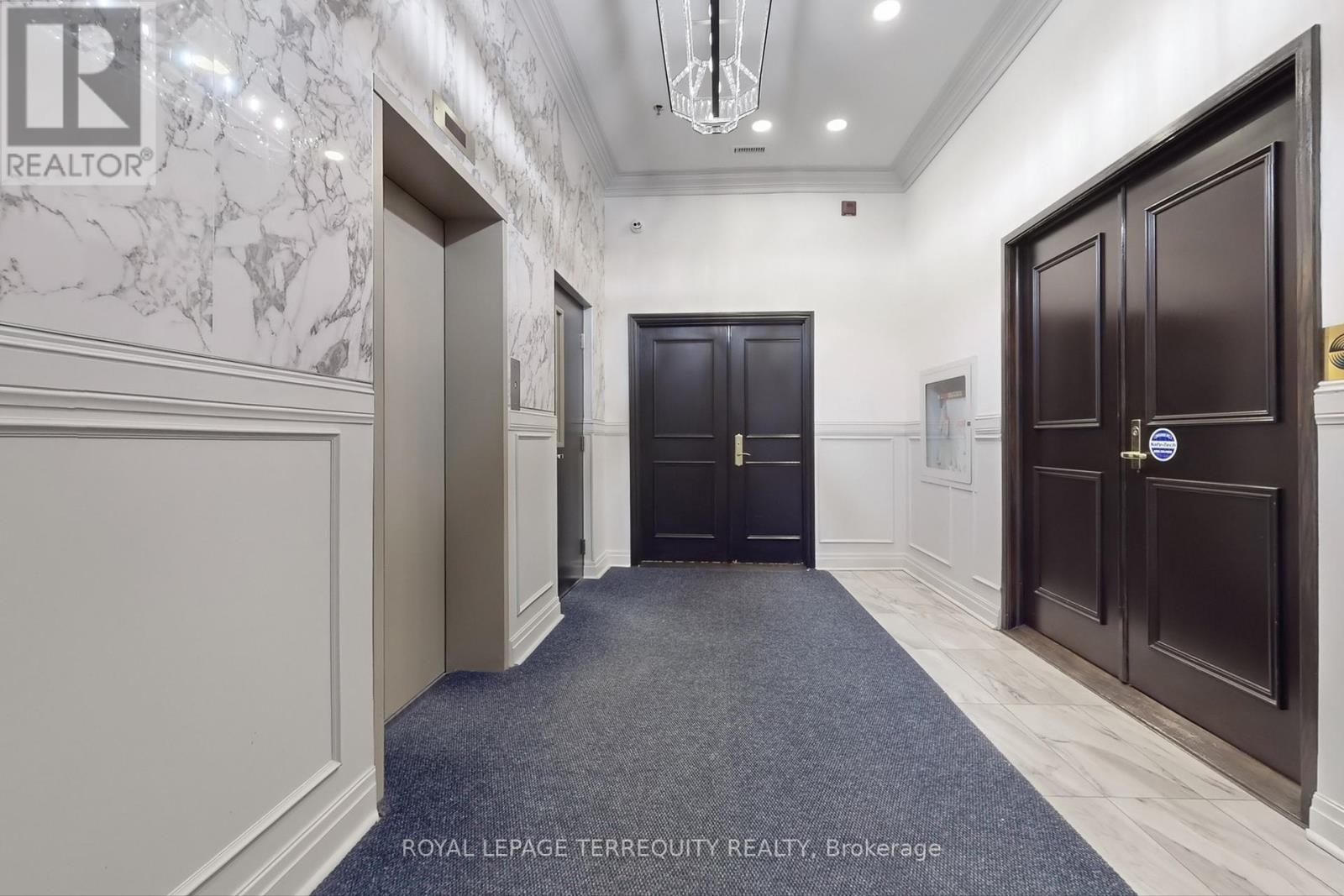 201 - 73 Richmond Street W, Toronto (Bay Street Corridor), Ontario  M5H 4E8 - Photo 21 - C12214355