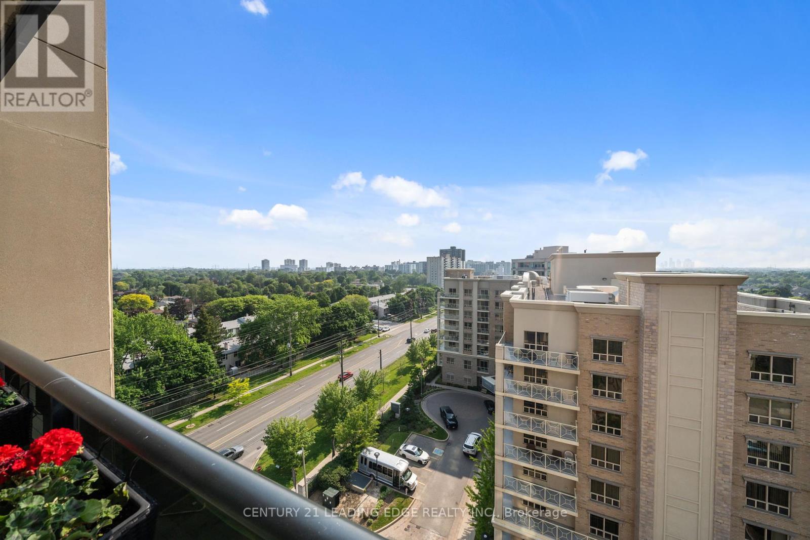 1112 - 520 Steeles Avenue W, Vaughan (Crestwood-Springfarm-Yorkhill), Ontario  L4J 0H2 - Photo 15 - N12214334