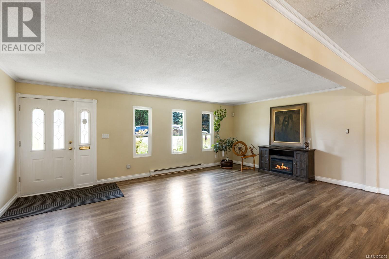 3187 Barford Cres, Courtenay, British Columbia  V9N 9L6 - Photo 4 - 1003205