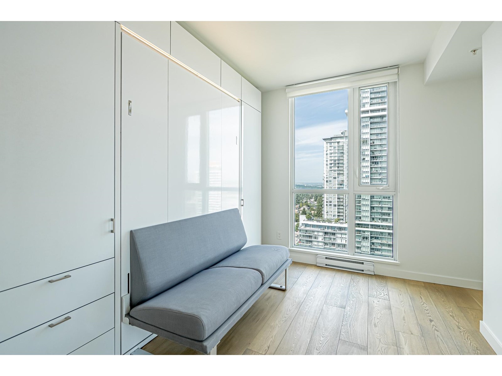 2606 13438 Central Avenue, Surrey, British Columbia  V3T 0N2 - Photo 12 - R3013847