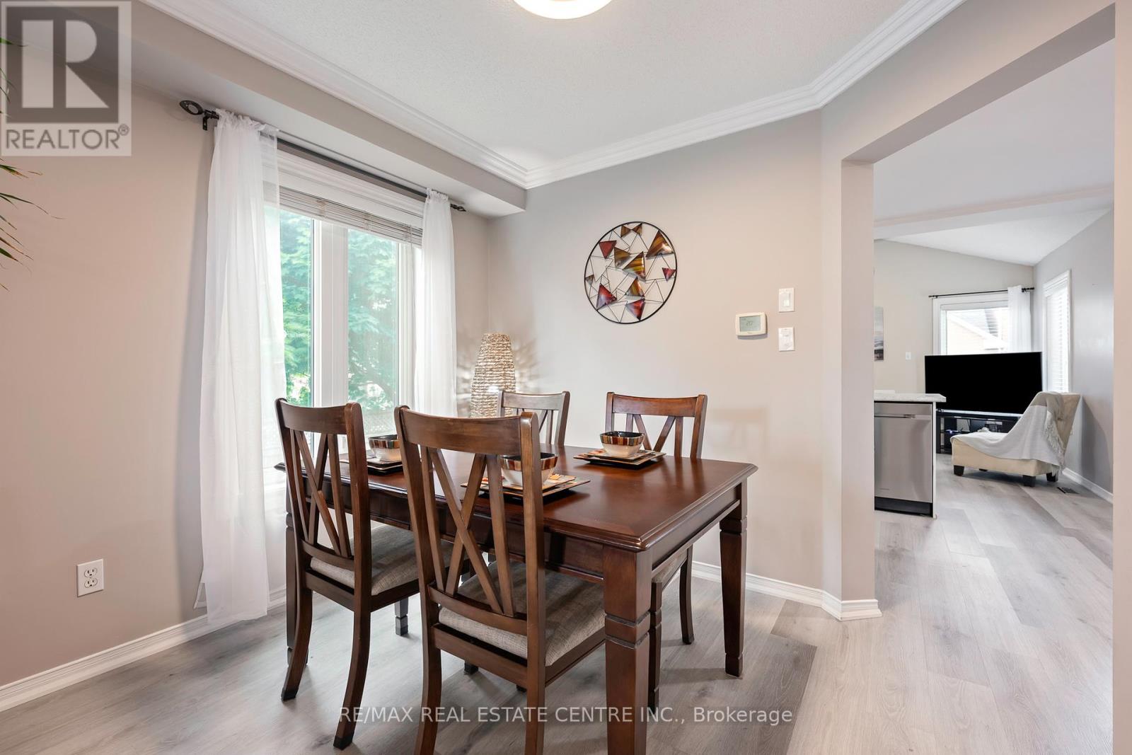 420 Jay Crescent, Orangeville, Ontario  L9W 4Z2 - Photo 11 - W12214332