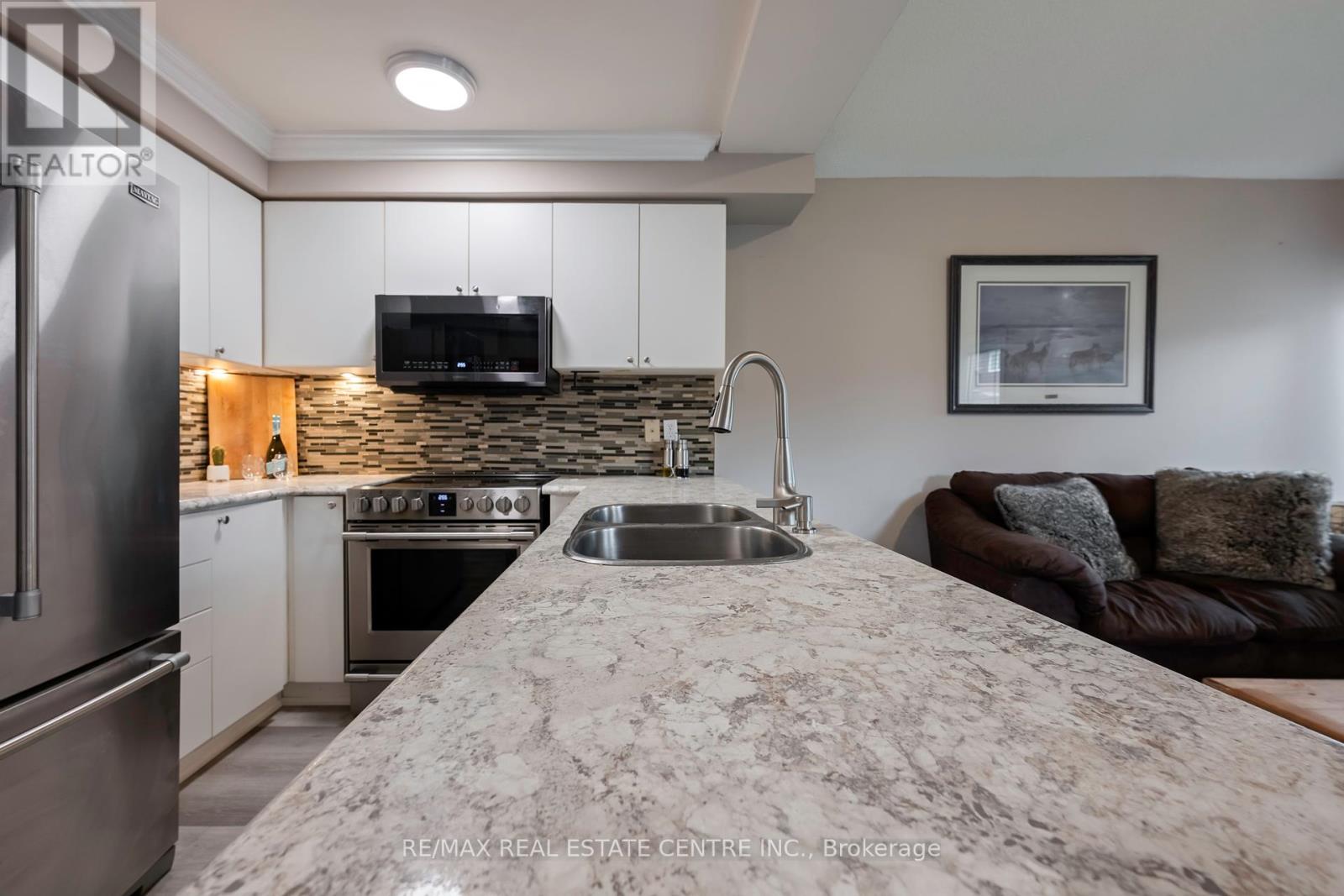 420 Jay Crescent, Orangeville, Ontario  L9W 4Z2 - Photo 16 - W12214332