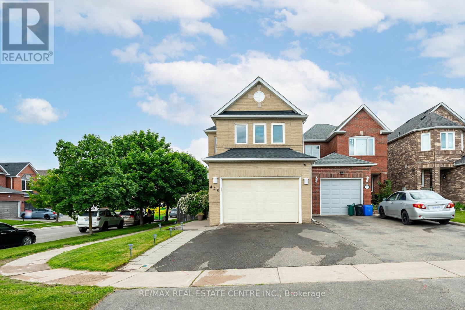 420 Jay Crescent, Orangeville, Ontario  L9W 4Z2 - Photo 3 - W12214332