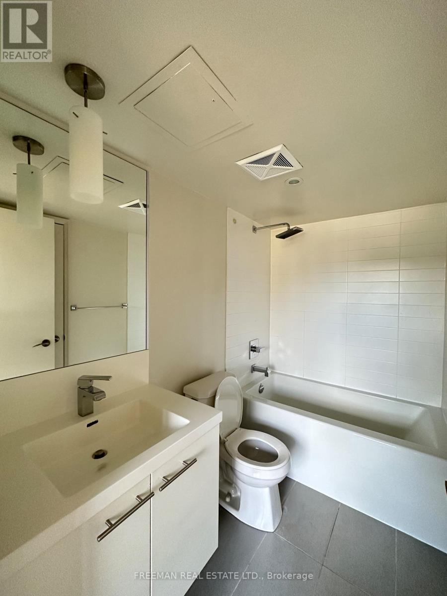 Th108 - 5 Valhalla Inn Road, Toronto, Ontario  M9B 0B1 - Photo 25 - W12214362