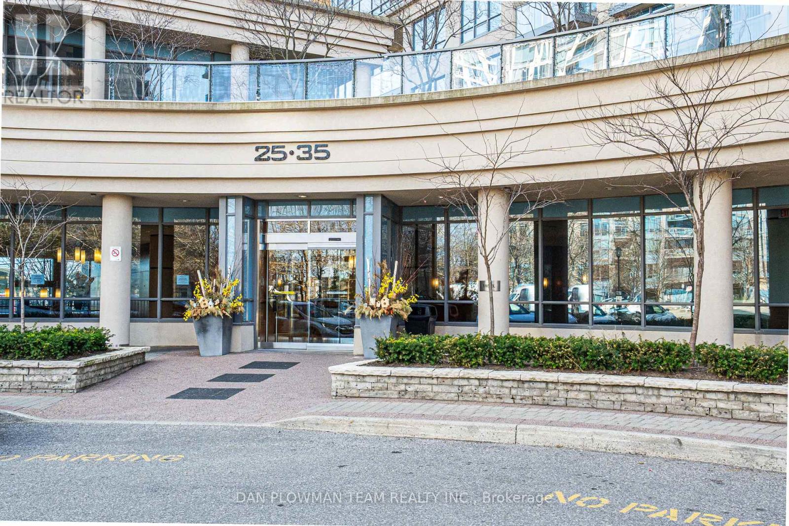 2045 - 35 Viking Lane, Toronto (Islington-City Centre West), Ontario  M9B 0A2 - Photo 3 - W12214365