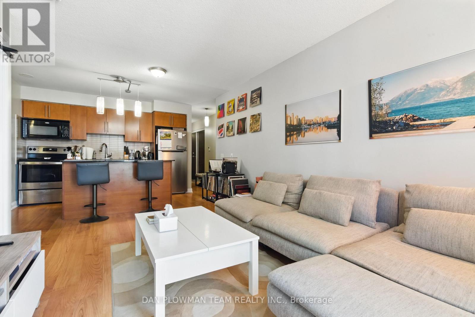 2045 - 35 Viking Lane, Toronto (Islington-City Centre West), Ontario  M9B 0A2 - Photo 8 - W12214365