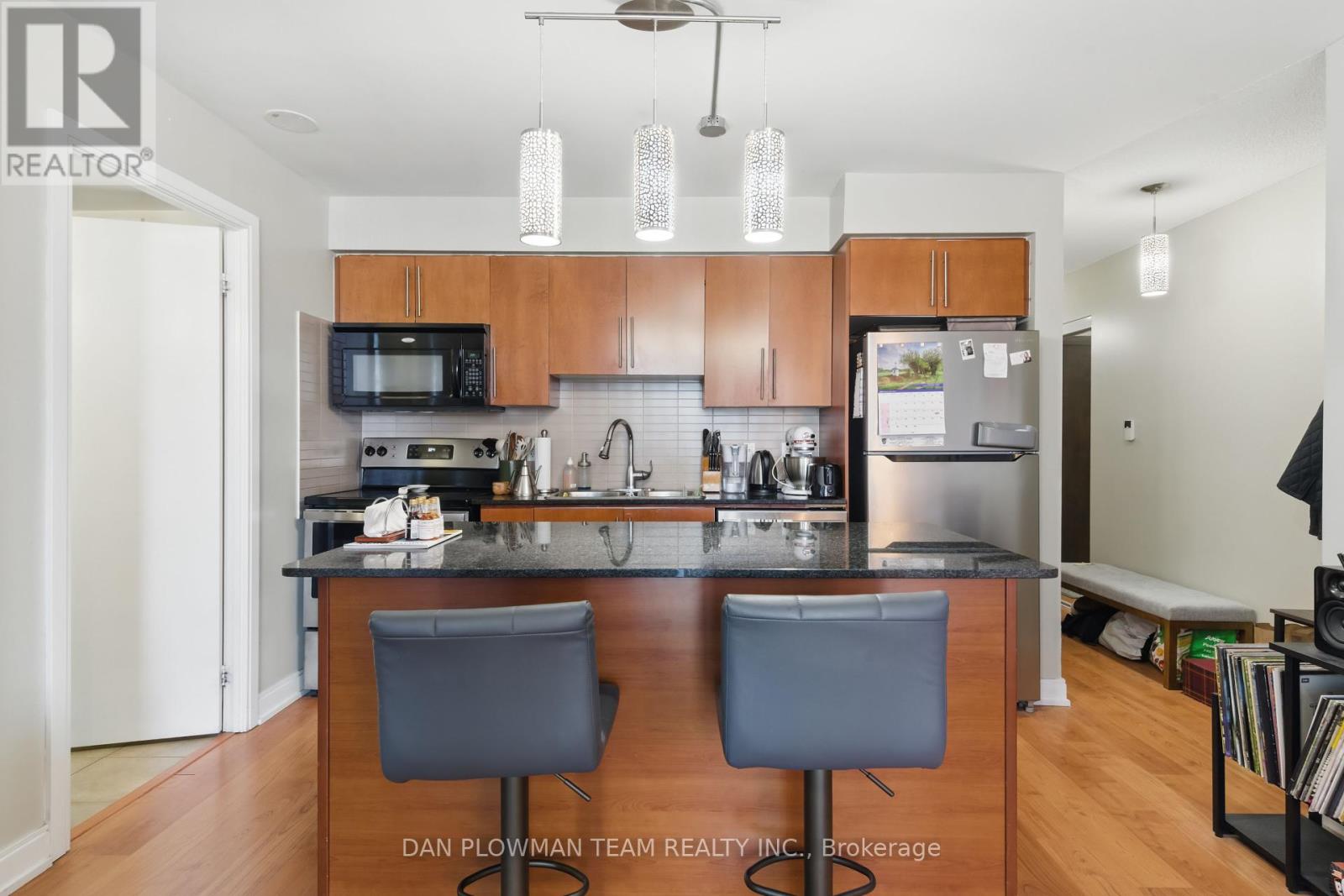 2045 - 35 Viking Lane, Toronto (Islington-City Centre West), Ontario  M9B 0A2 - Photo 9 - W12214365