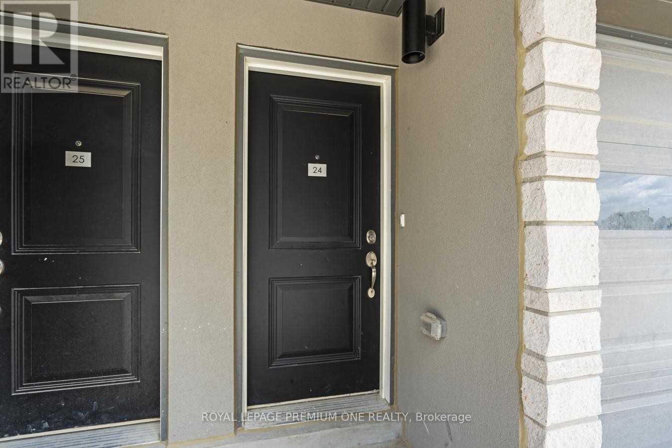 24 - 9430 The Gore Road, Brampton, Ontario  L6P 4P9 - Photo 1 - W12214371