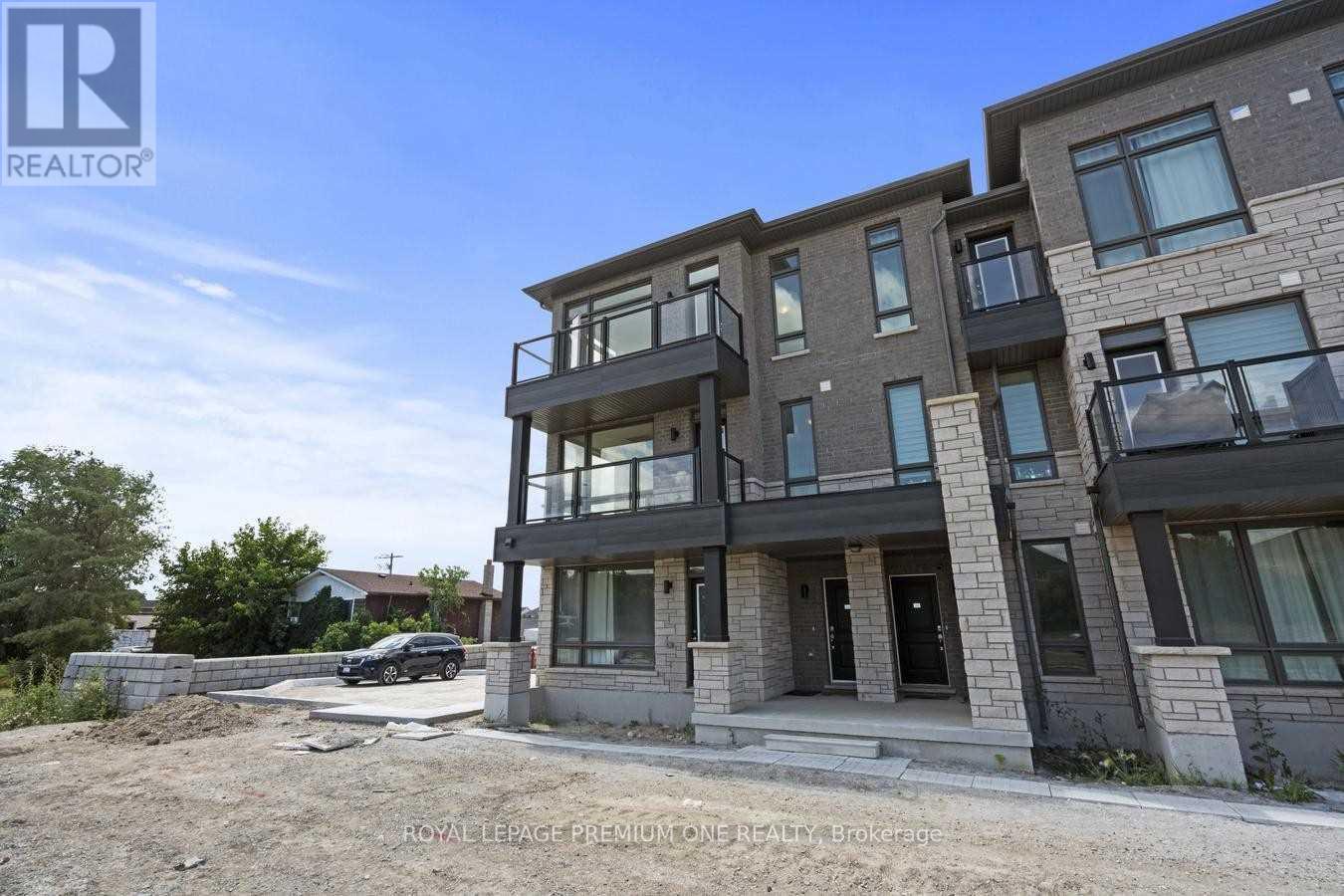 24 - 9430 The Gore Road, Brampton, Ontario  L6P 4P9 - Photo 2 - W12214371