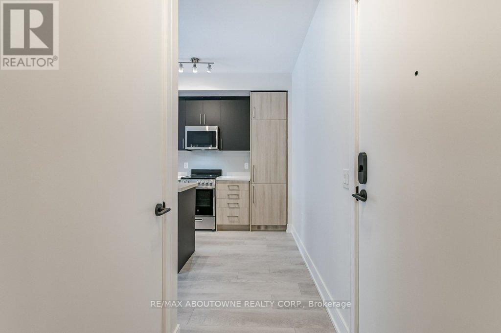 449 - 2450 Old Bronte Road, Oakville (Wm Westmount), Ontario  L6M 5P6 - Photo 9 - W12214375