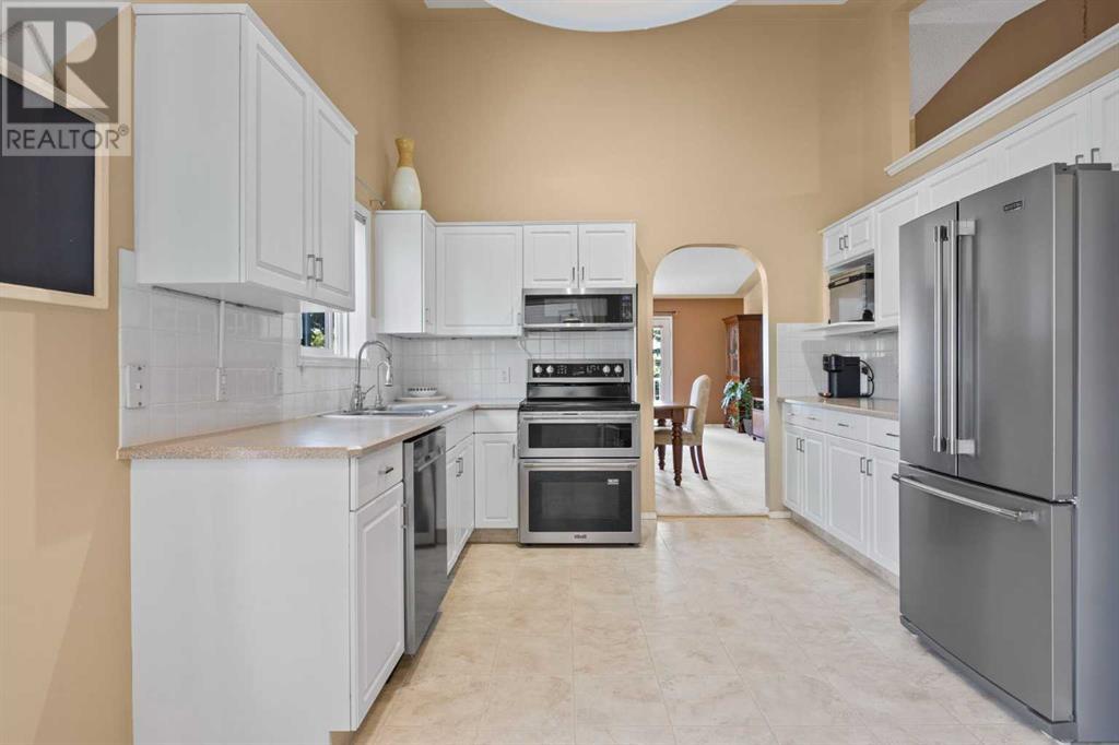 Property at 325 Sierra Morena Green SW image 5