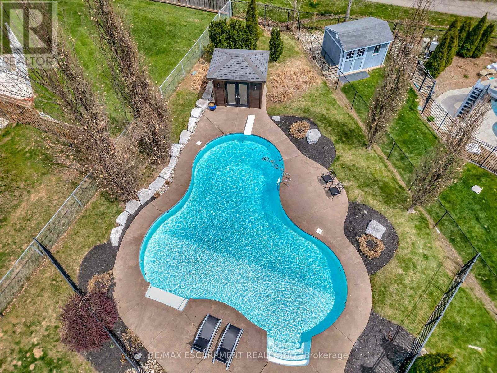 349 Valridge Drive, Hamilton (Ancaster), Ontario  L9G 0B1 - Photo 42 - X12214338