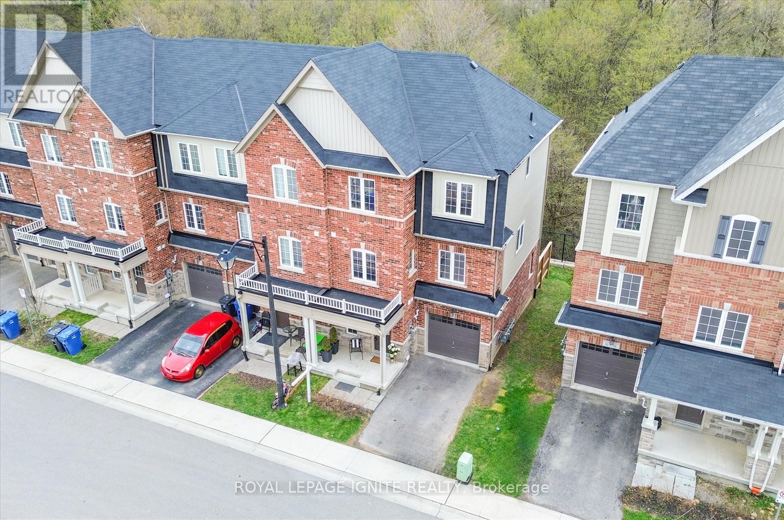 51 - 88 Decorso Drive, Guelph, Ontario  N1L 0A9 - Photo 4 - X12214354