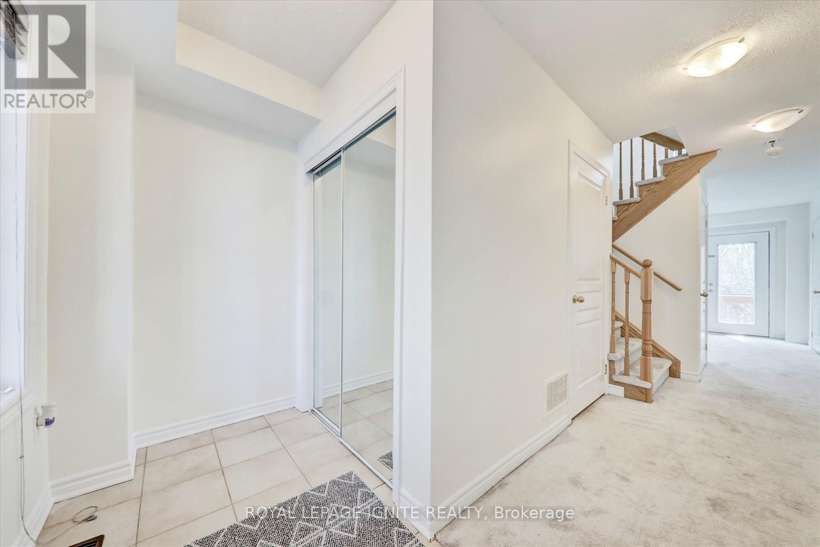 51 - 88 Decorso Drive, Guelph, Ontario  N1L 0A9 - Photo 9 - X12214354