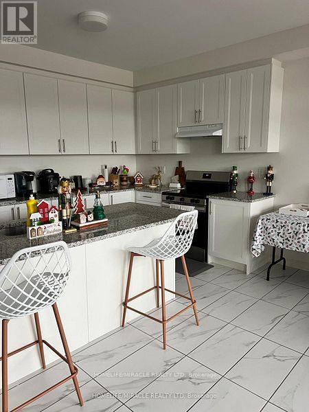 1004 Trailsview Avenue, Cobourg, Ontario  K9A 4K3 - Photo 8 - X12214370
