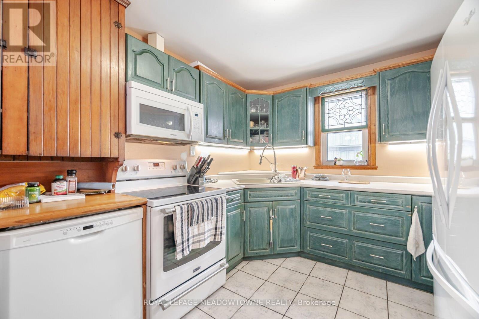 965 Metler Road, Pelham (North Pelham), Ontario  L0S 1C0 - Photo 12 - X12214380