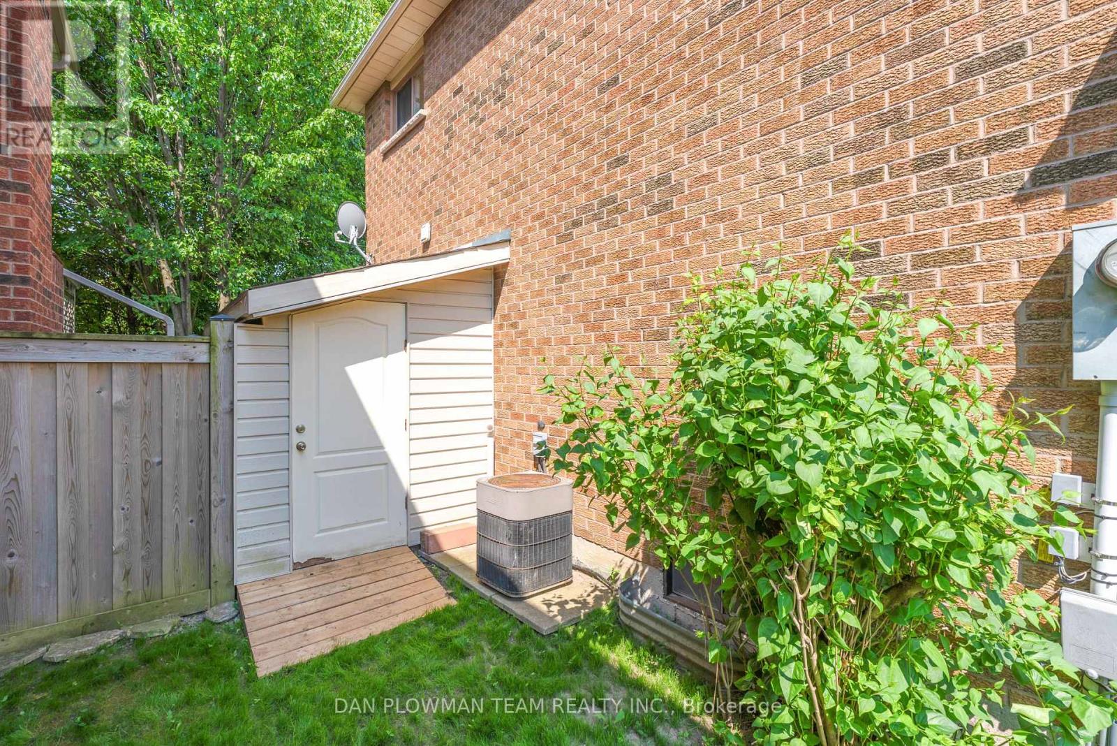 14 Erickson Drive, Whitby, Ontario  L1N 8S8 - Photo 42 - E12214051
