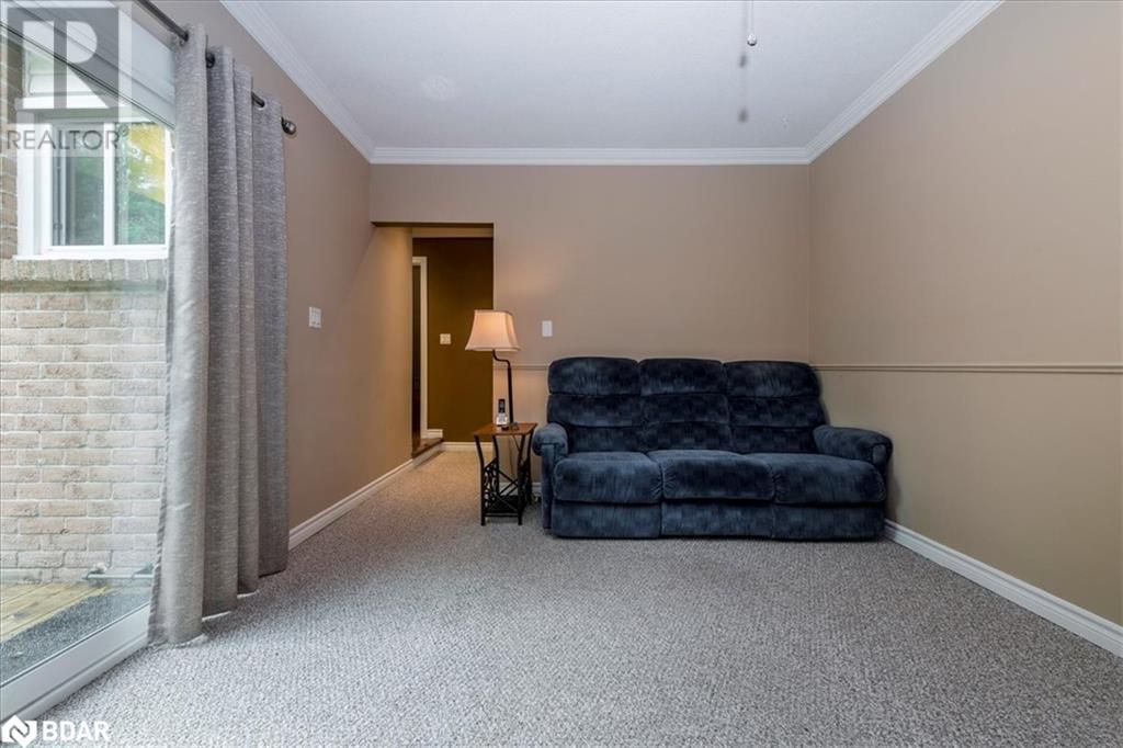 8 Bethune Place, Barrie, Ontario  L4N 4X7 - Photo 12 - 40739095