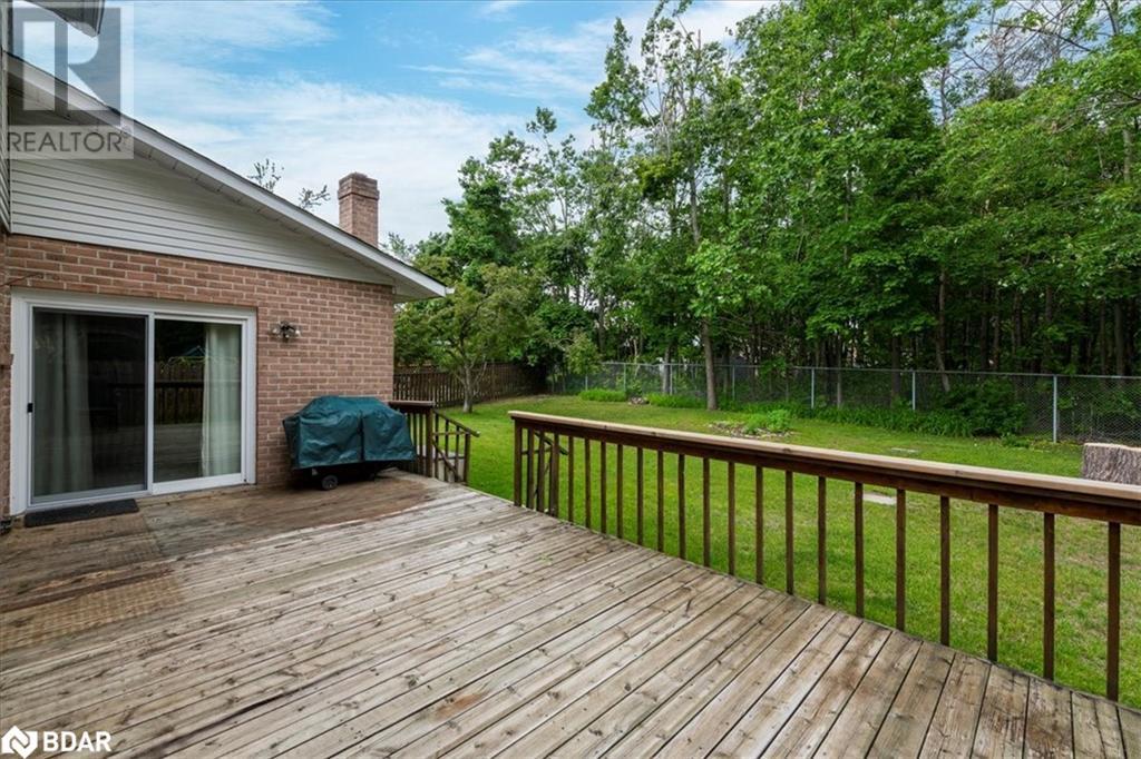 8 Bethune Place, Barrie, Ontario  L4N 4X7 - Photo 26 - 40739095