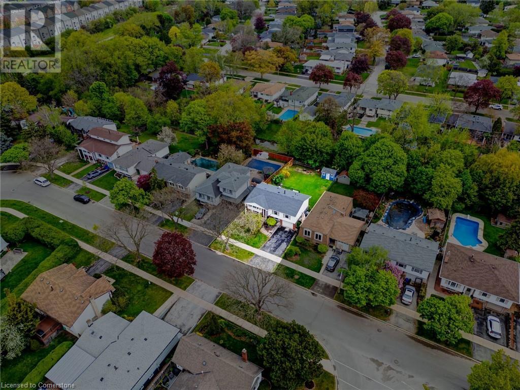 615 Sheraton Road, Burlington, Ontario  L7L 4B3 - Photo 2 - 40737180