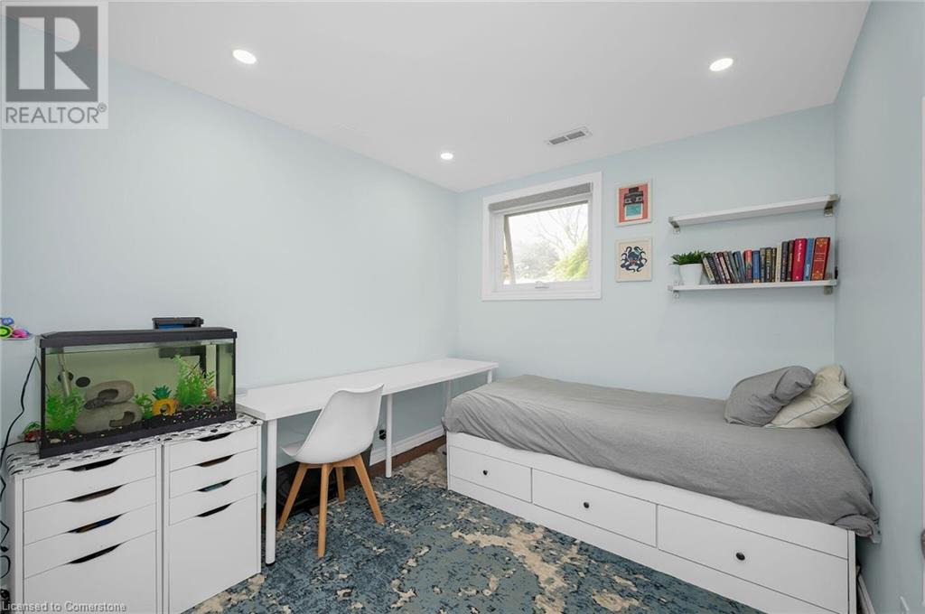 615 Sheraton Road, Burlington, Ontario  L7L 4B3 - Photo 32 - 40737180
