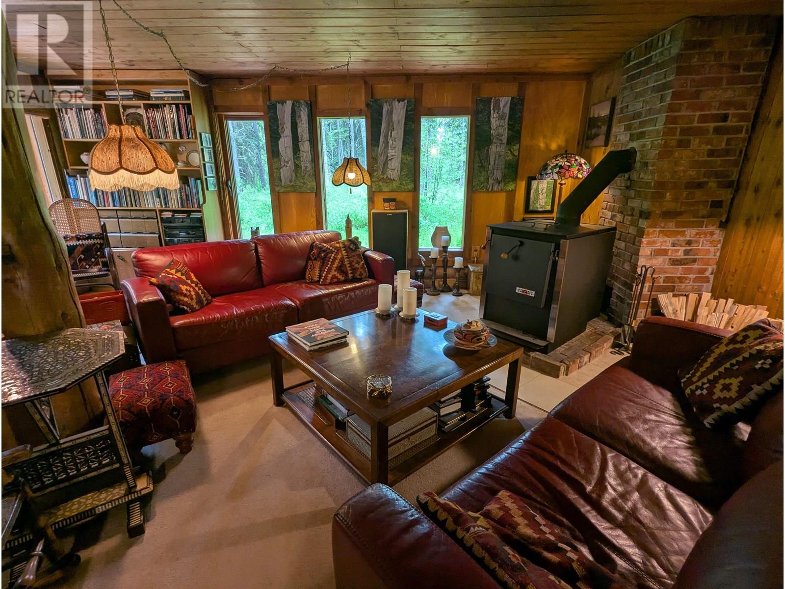 7133 Adams Road, Smithers, British Columbia  V0J 2N7 - Photo 15 - R3013756