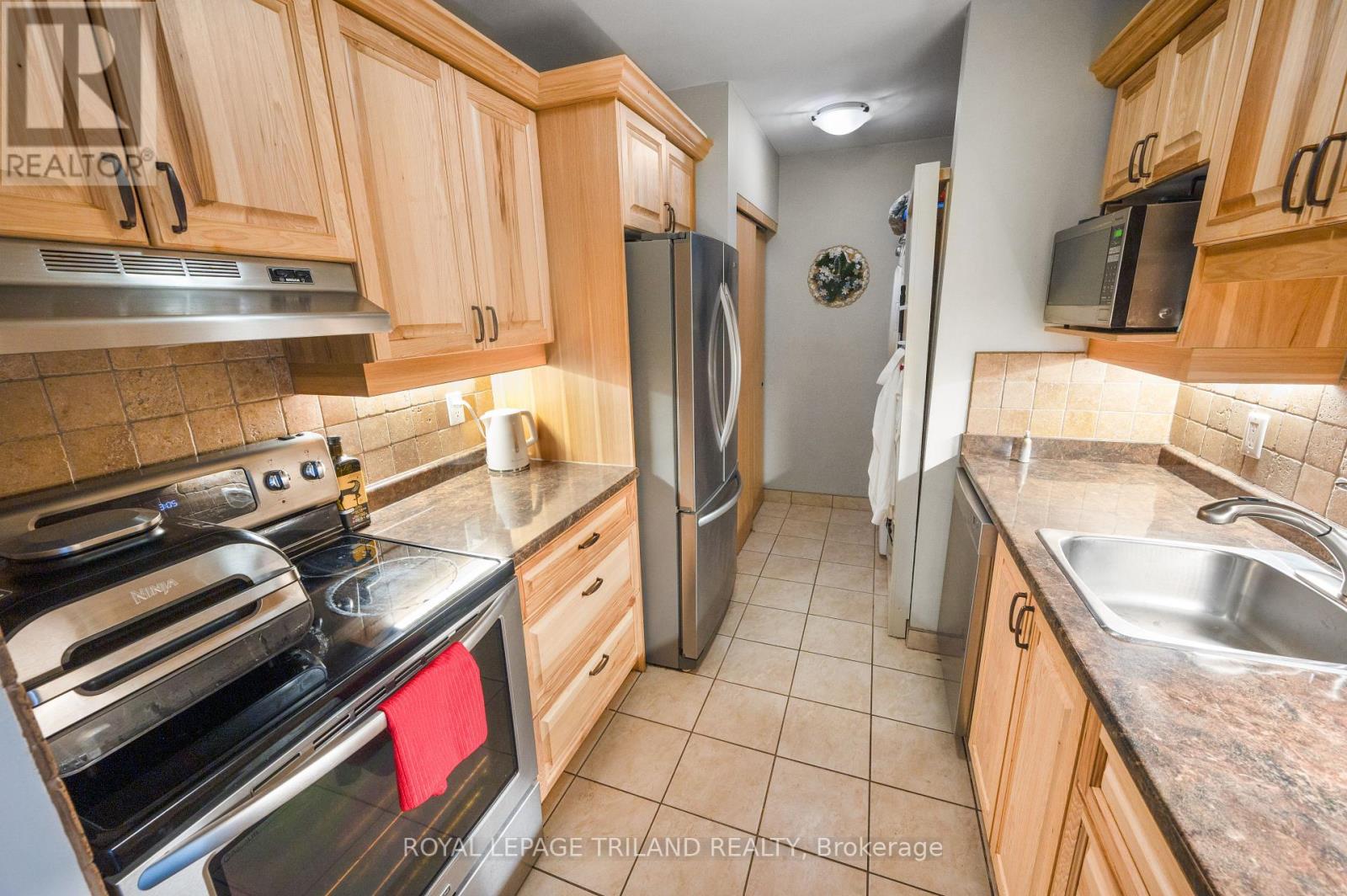 68 - 1096 Jalna Boulevard, London South (South X), Ontario  N6E 2S2 - Photo 23 - X12214384