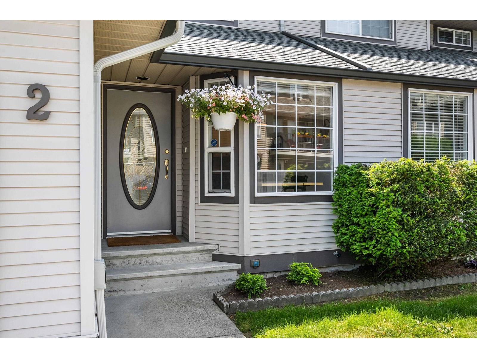 2 8933 Broadway Street, Chilliwack Proper South, Chilliwack, British Columbia  V2P 5V9 - Photo 2 - R3014463