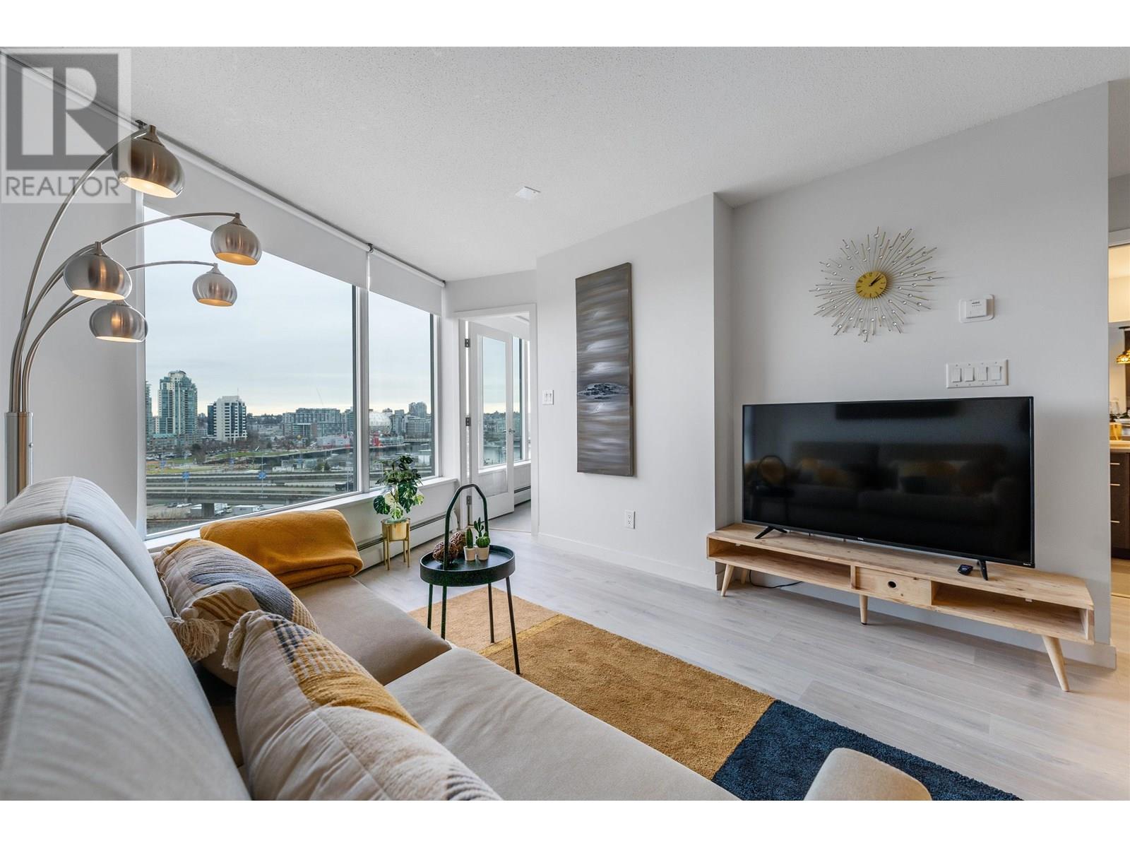 1210 688 Abbott Street, Vancouver, British Columbia  V6B 0B9 - Photo 3 - R3014569