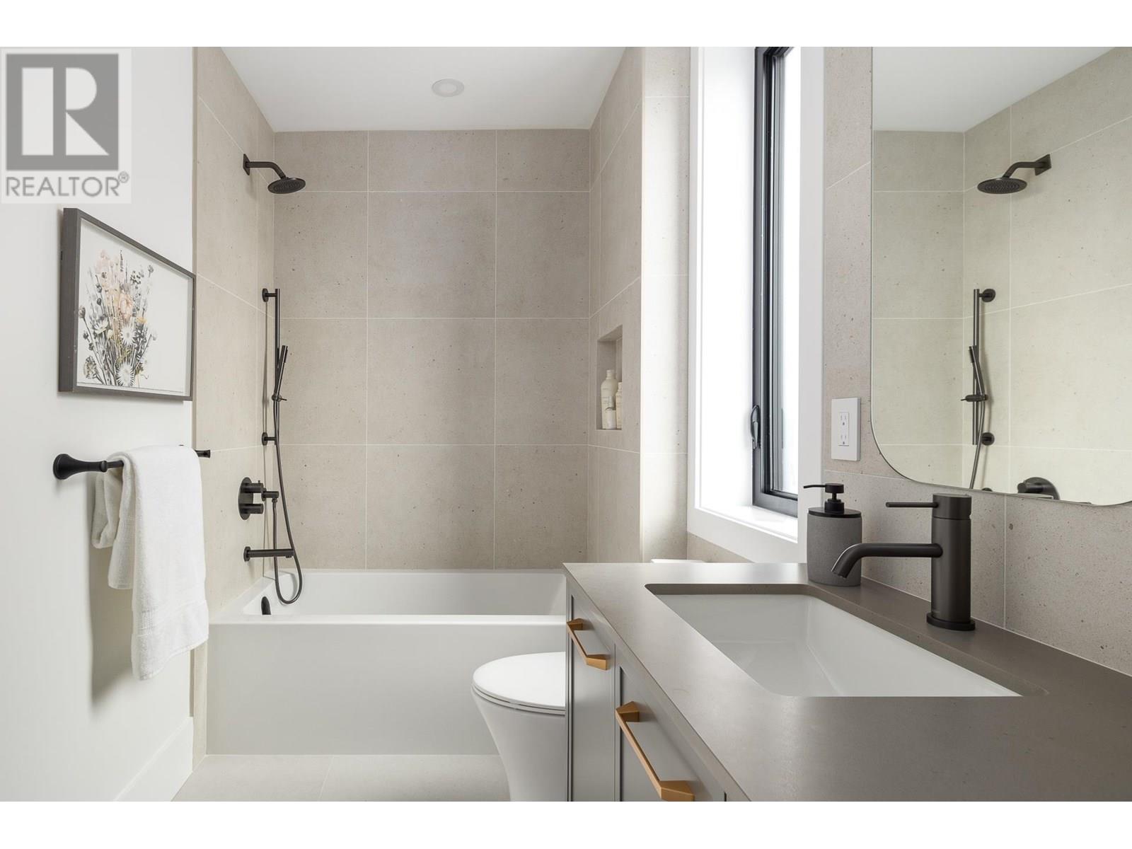 2 3268 W 15th Avenue, Vancouver, British Columbia  V6K 3A9 - Photo 18 - R3014574
