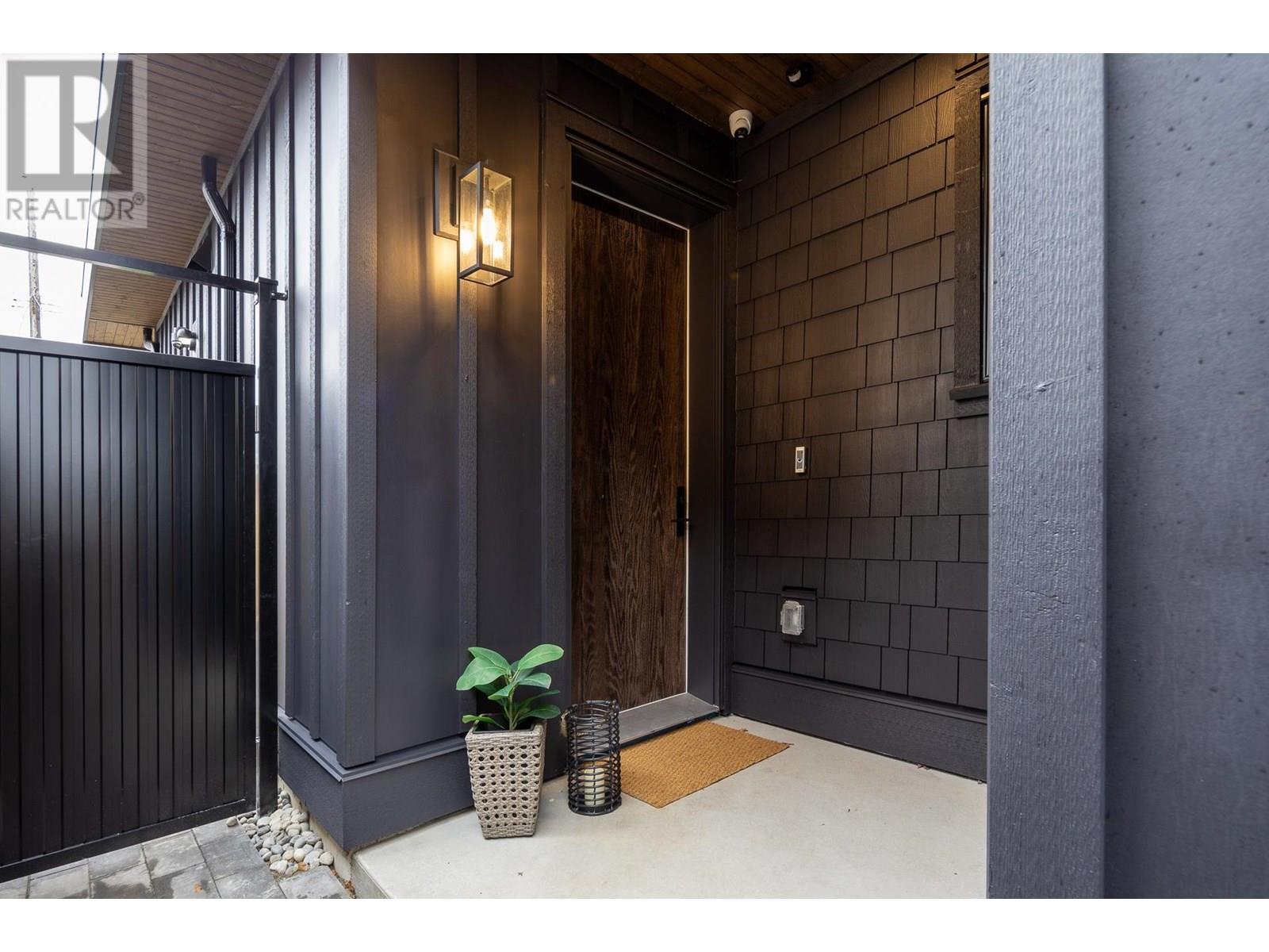 2 3268 W 15th Avenue, Vancouver, British Columbia  V6K 3A9 - Photo 25 - R3014574
