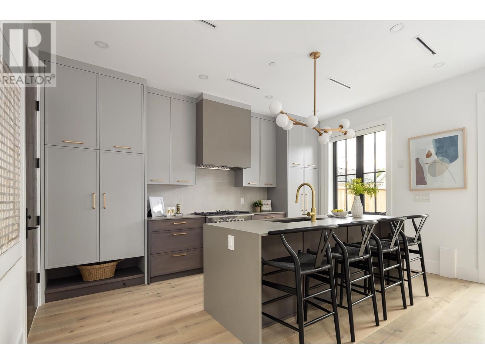 2 3268 W 15th Avenue, Vancouver, British Columbia  V6K 3A9 - Photo 3 - R3014574
