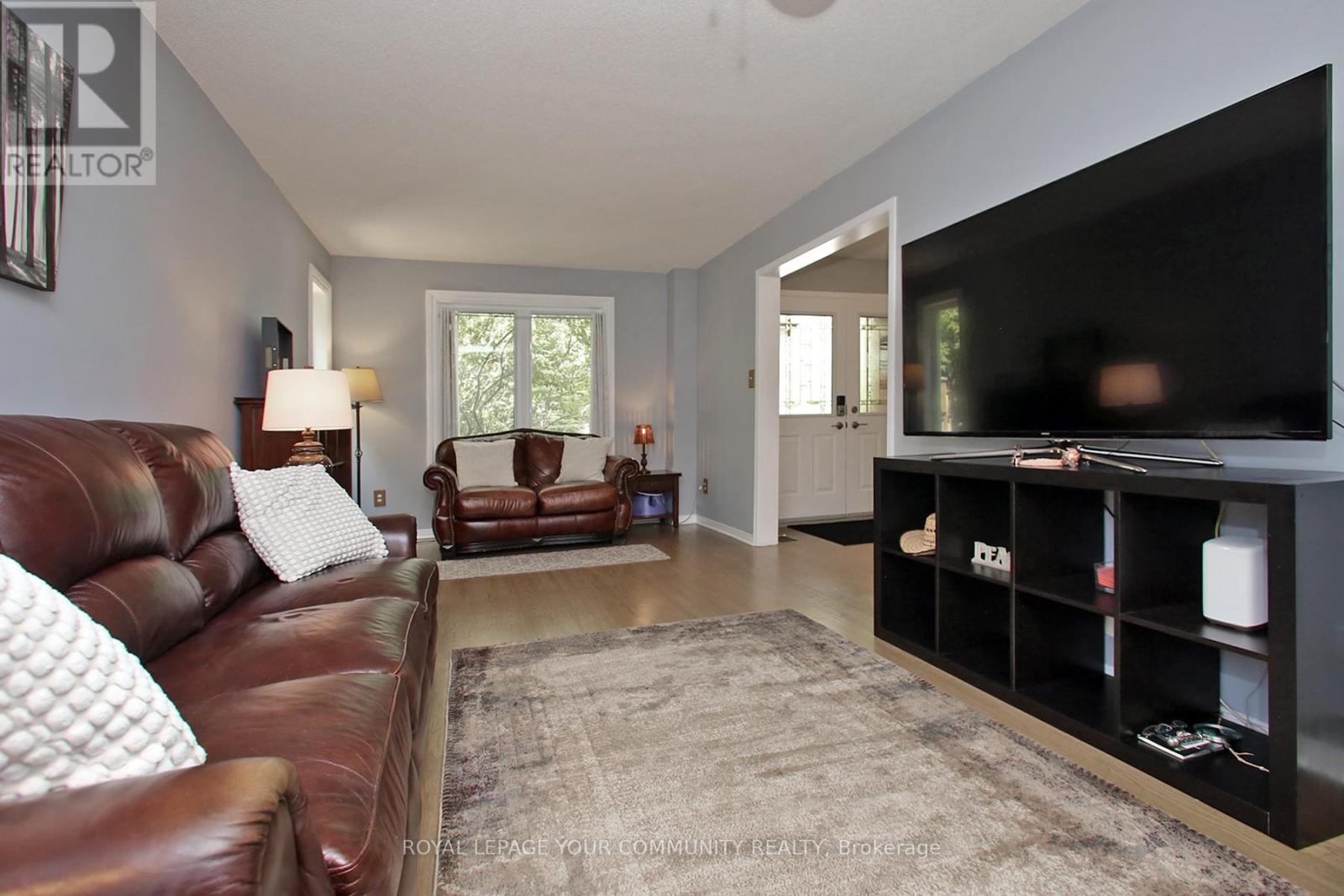 42 Willowbank Avenue, Richmond Hill, Ontario  L4E 3B2 - Photo 16 - N12198460